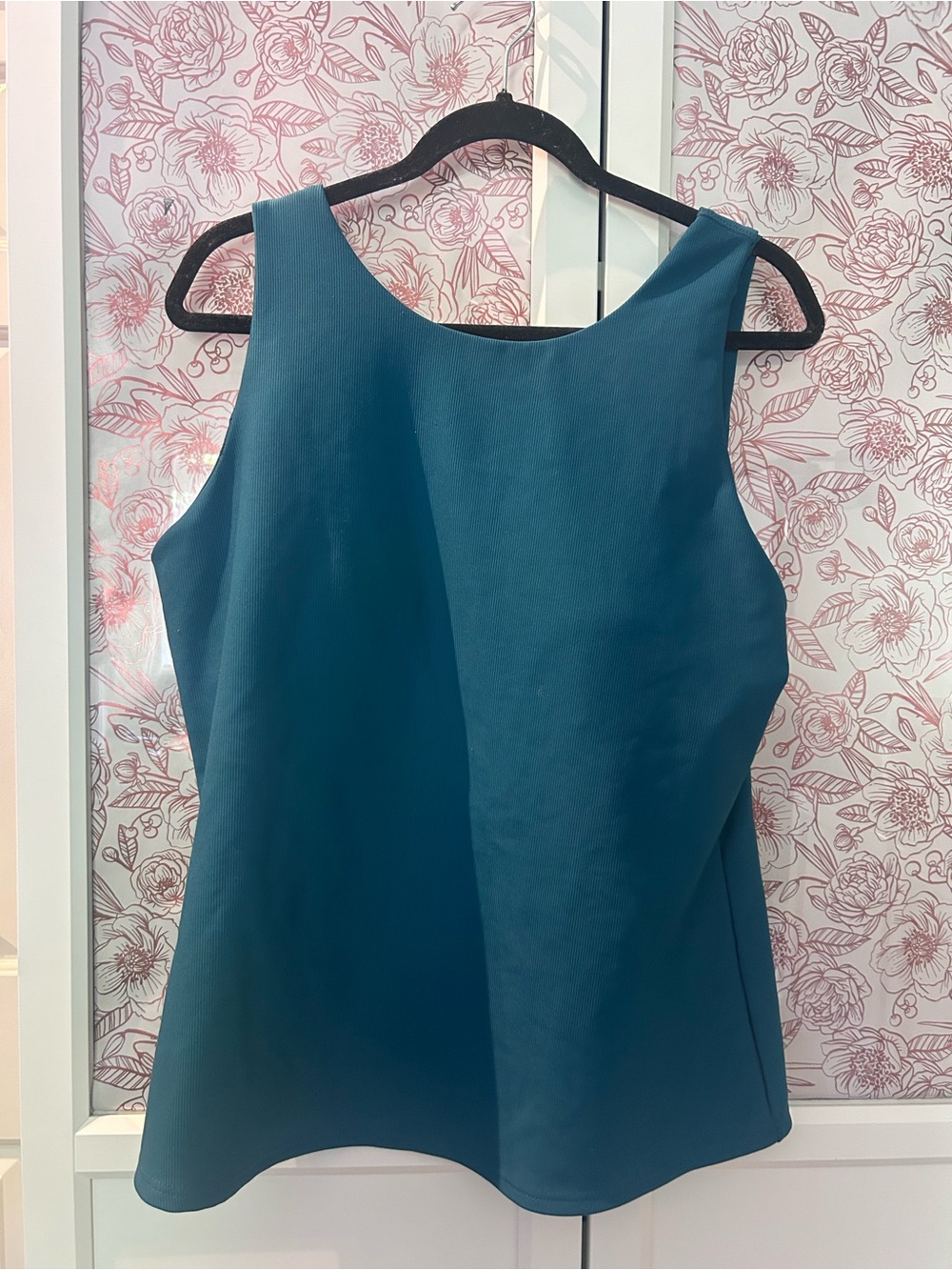 32 Degrees Teal Ribbed Tank Top w/ built in bra
